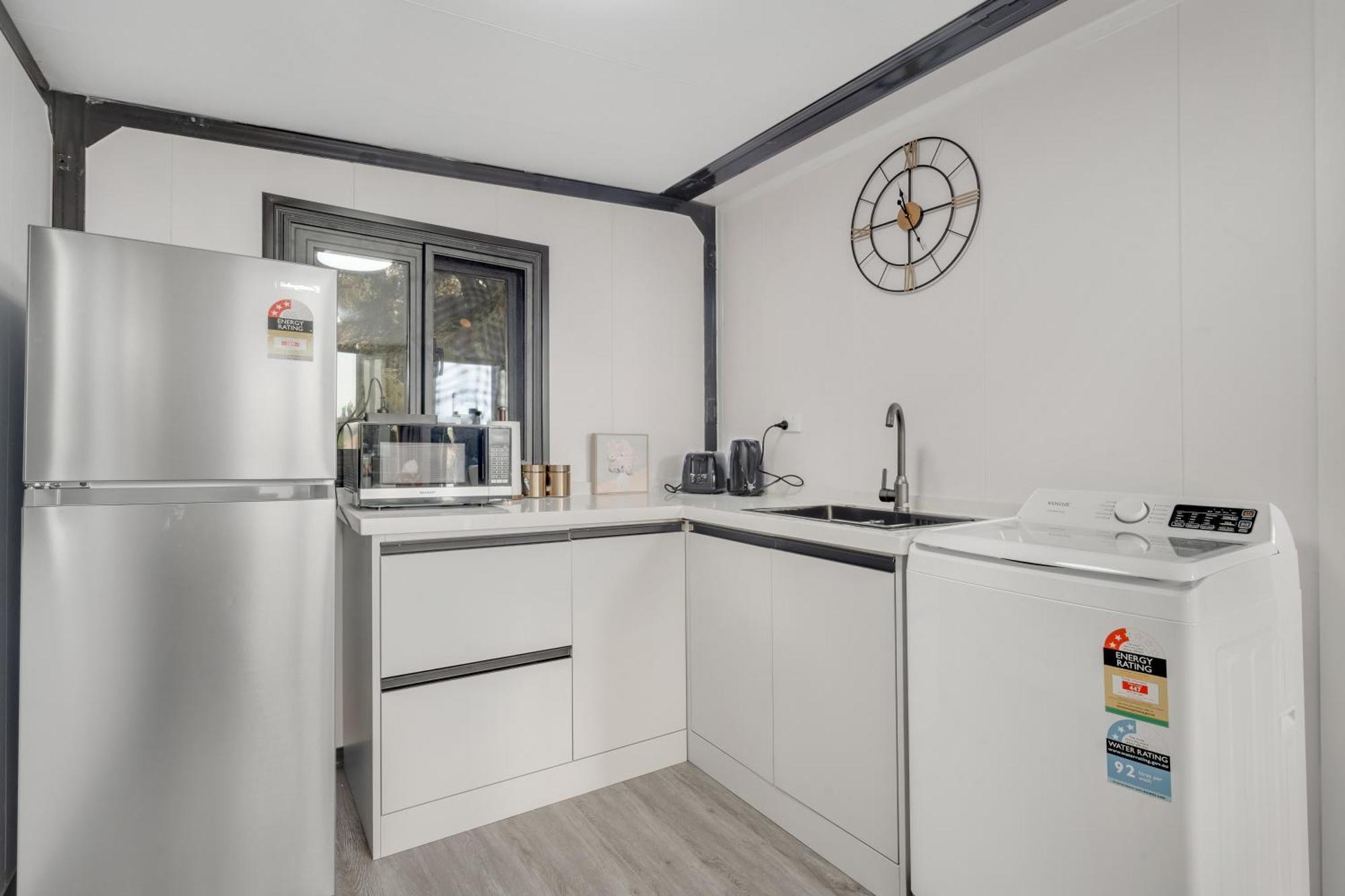 2 Bedrooms Cabin 5 Min To Pukekohe Town Centre المظهر الخارجي الصورة